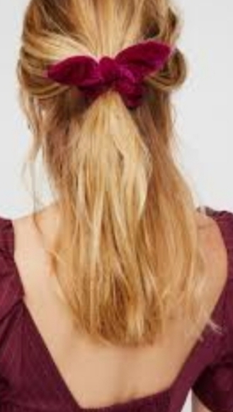 Velvet Scrunchies and Scrunchies With Bow - Picture 4 of 8